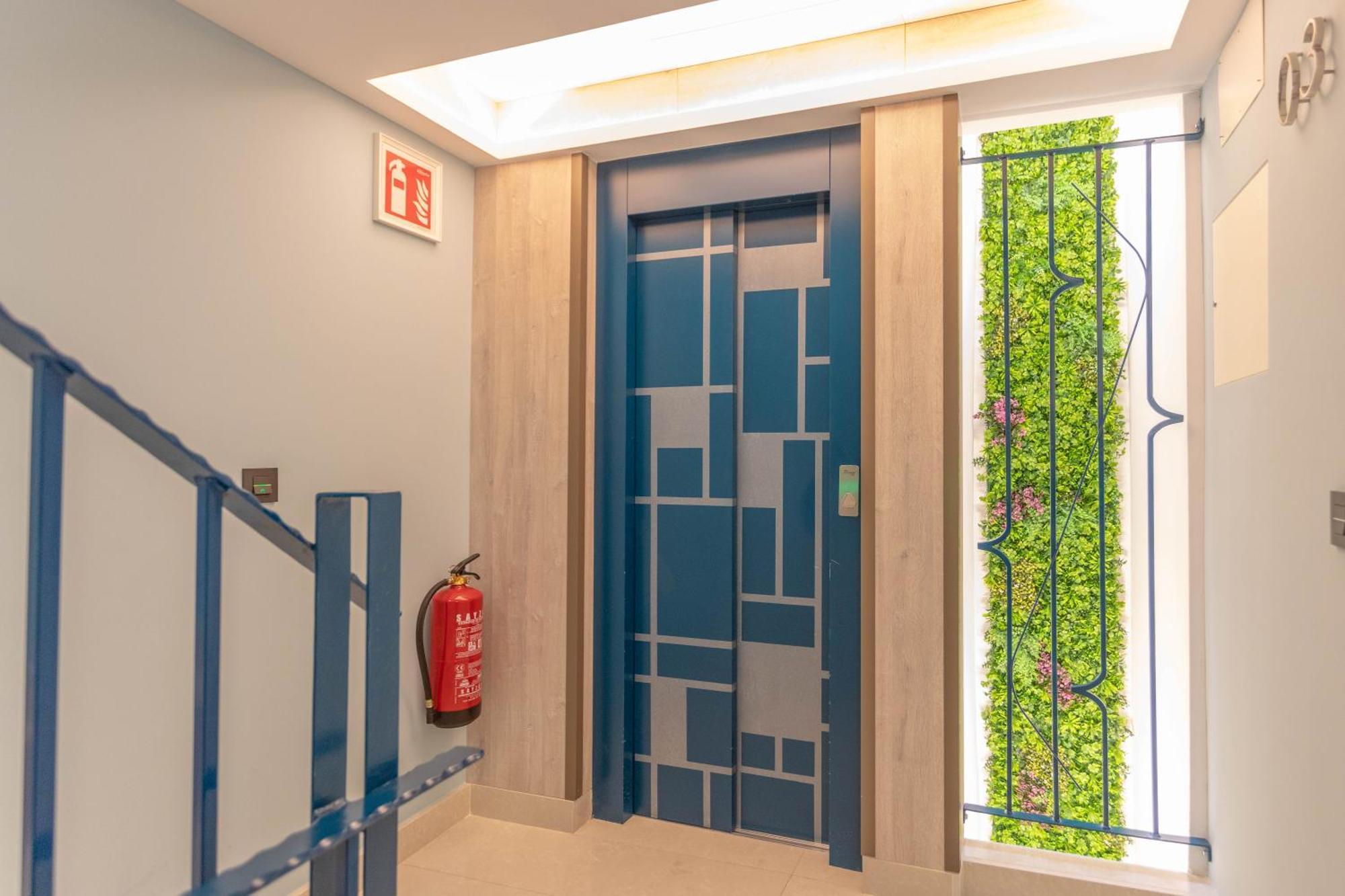 Uniq Flats Apartment Alicante Ngoại thất bức ảnh